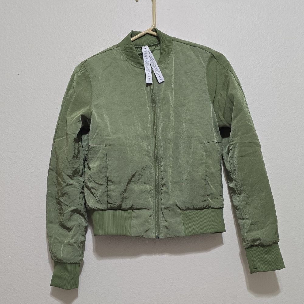 Lululemon Bomber, Reversible Jacket Size 4‎